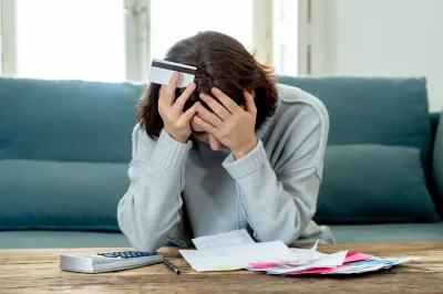Ai un venit fix, dar cheltuieli imprevizibile? Află ce opțiuni de finanțare ai la dispoziție